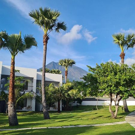 Palm Springs Bali Dive Resort Tulamben  Bagian luar foto