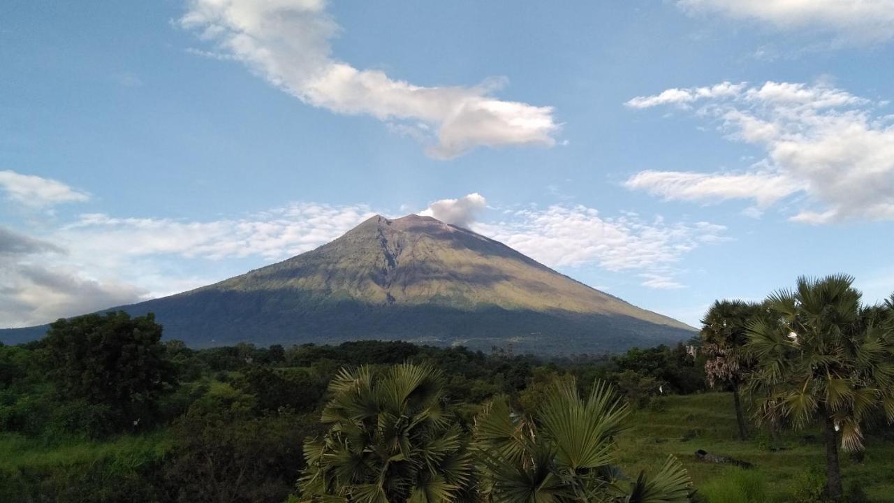 Palm Springs Bali Dive Resort Tulamben  Bagian luar foto