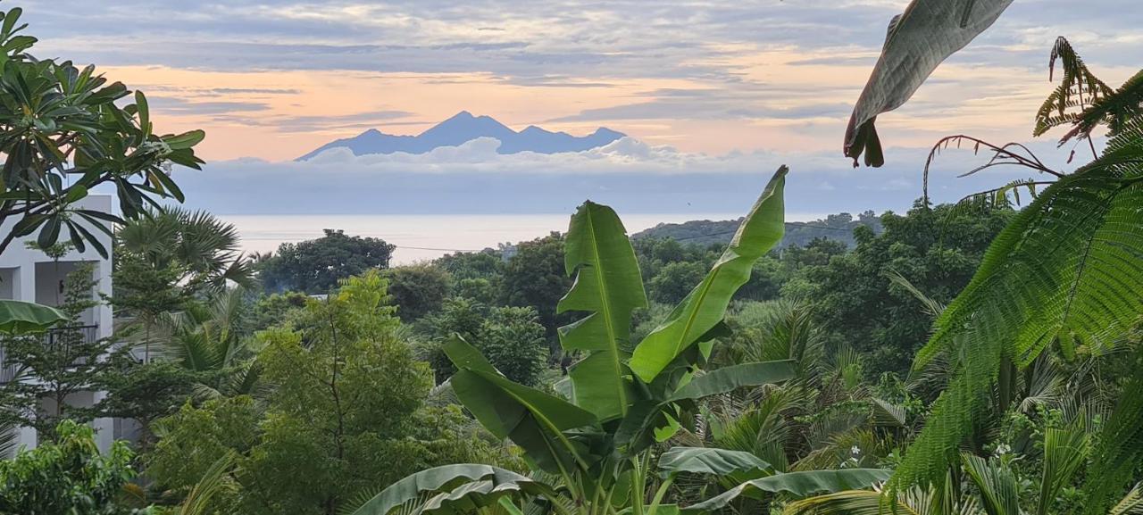 Palm Springs Bali Dive Resort Tulamben  Bagian luar foto