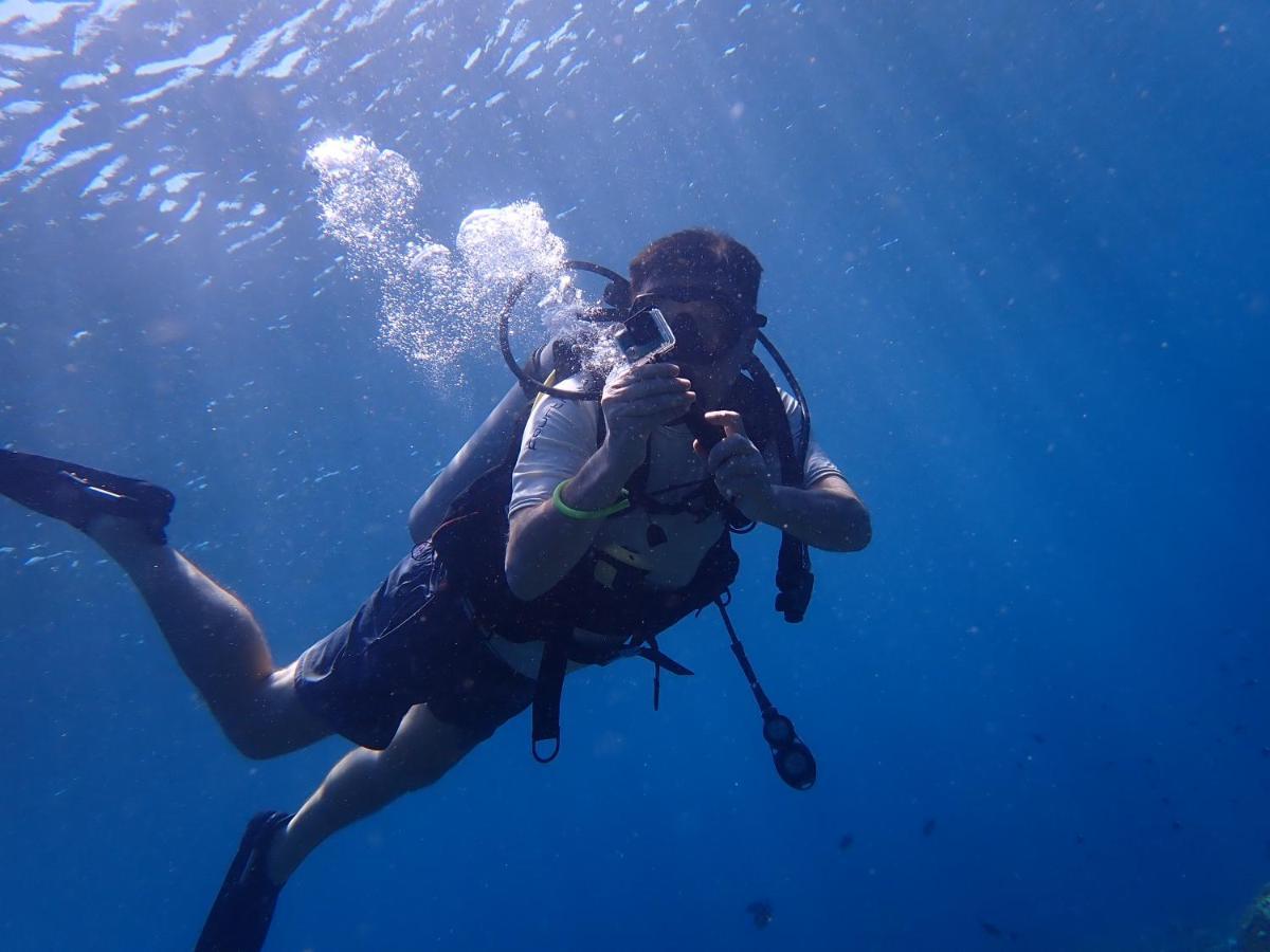 Palm Springs Bali Dive Resort Tulamben  Bagian luar foto